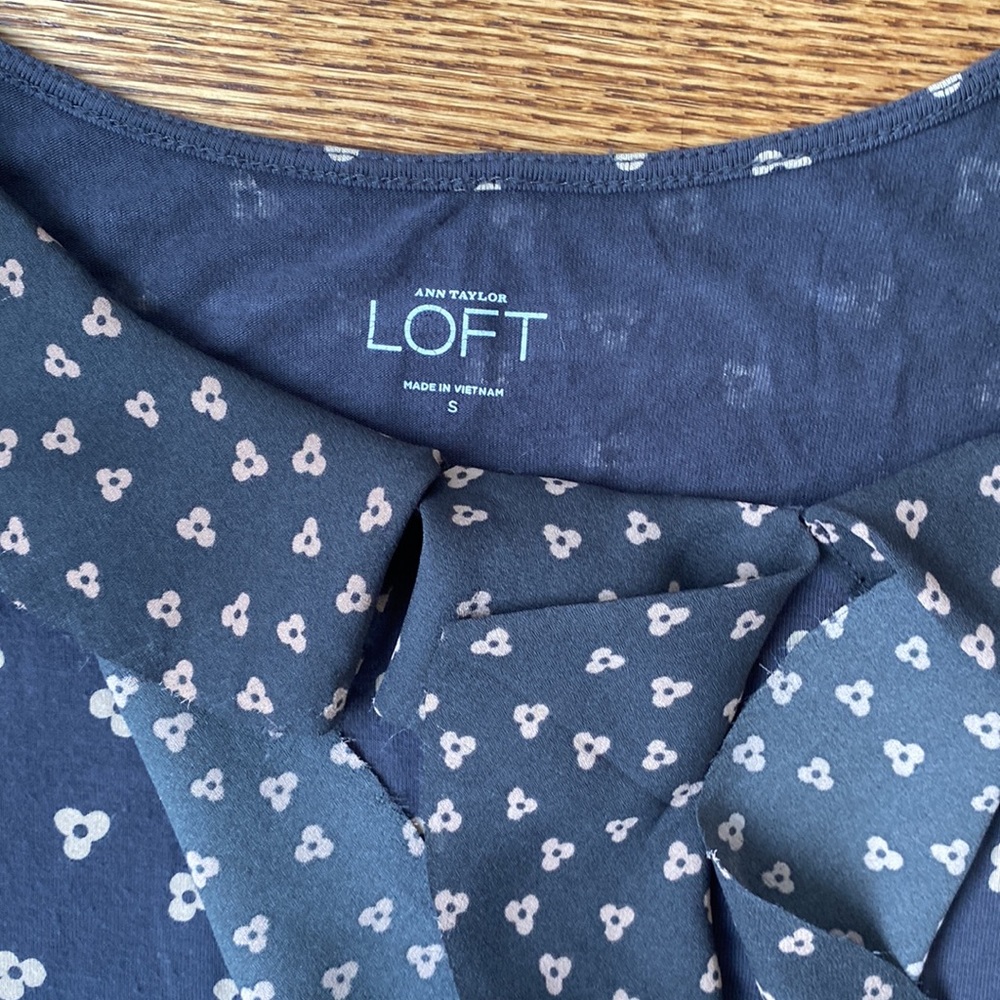 LOFT Floral Ruffle Tank Top - Picture 3 of 6